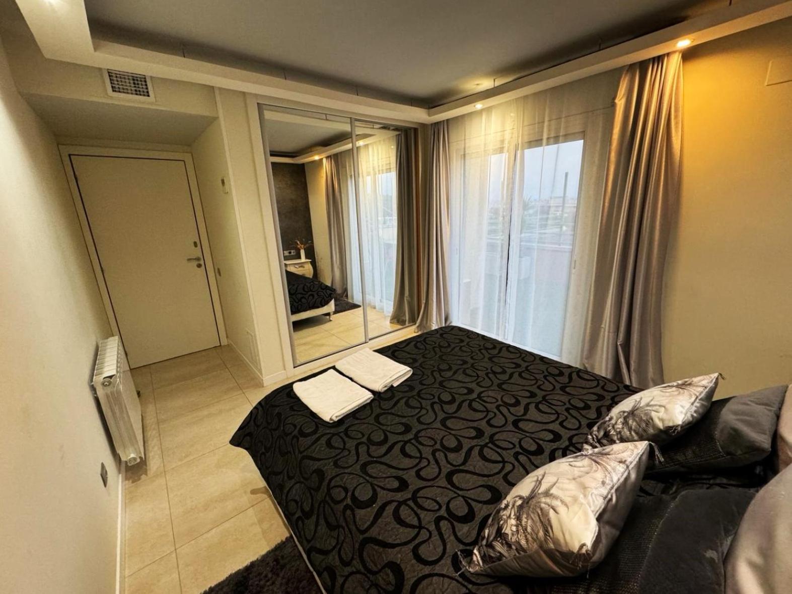 Apartamento Amposta Салоу Экстерьер фото