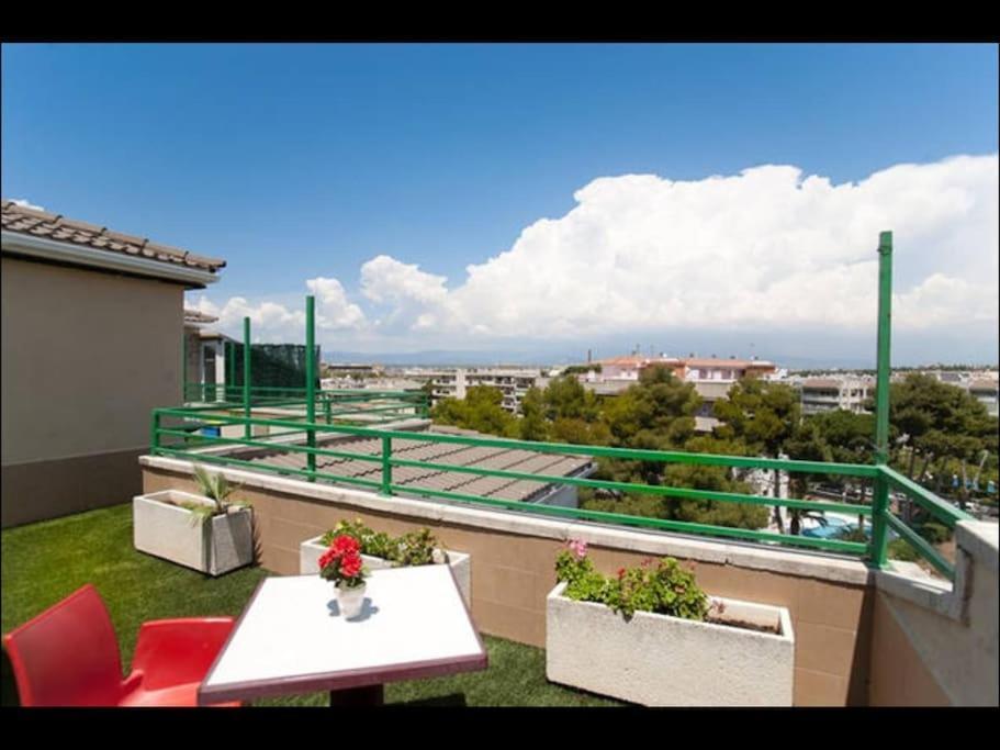 Apartamento Amposta Салоу Экстерьер фото