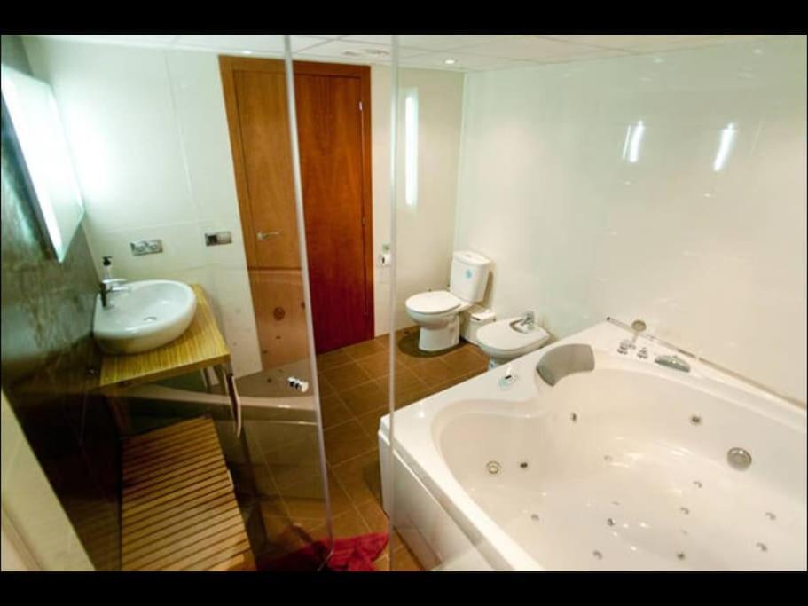 Apartamento Amposta Салоу Экстерьер фото